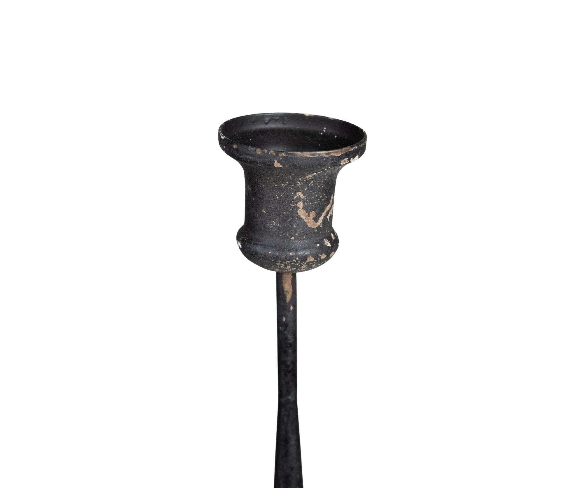 Zestaw dwóch świeczników postarzanych antracyt Rustic 40 cm, 34 cm Belldeco - obrazek 5